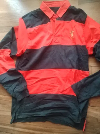 Polo hombre rayas rojo y azul marino