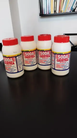 Soda Caustica Scaglie 4x1kg