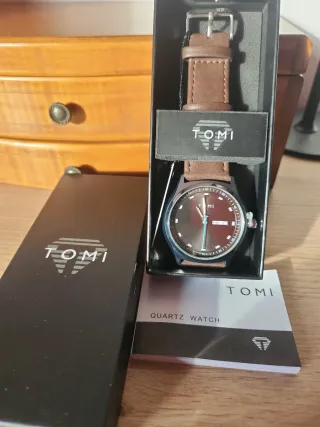 Reloj Tomi Negro con Fecha y Día