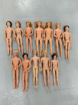 Dodici Bambole Ken e Disney