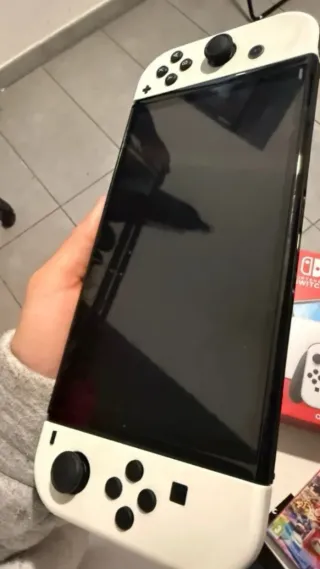 Nintendo Switch OLED Bianca - Perfetta