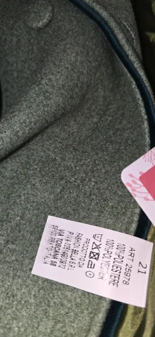 Capa verde cuello mao terciopelo