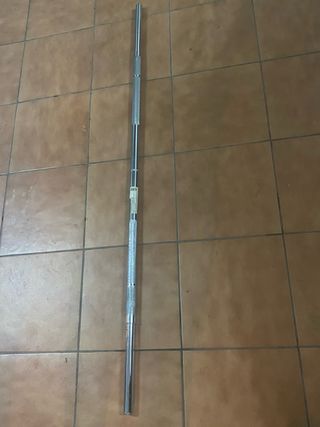 Barra de pesas cromada