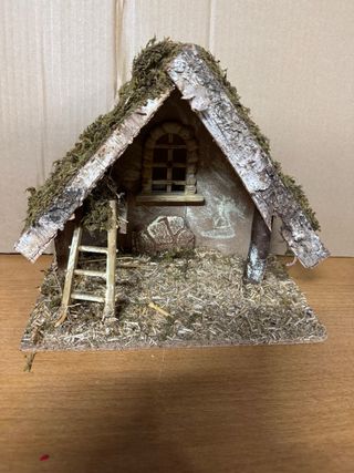 Presepe stile Thun artigianale ceramica e legno