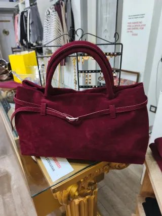 Bolso de ante burdeos