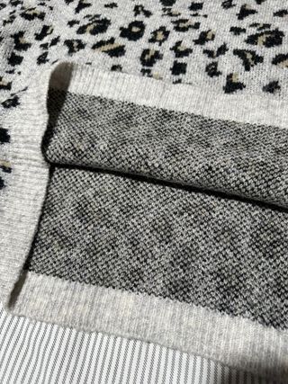 Jersey estampado animal print talla S