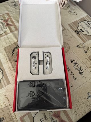 Nintendo Switch OLED Bianca + Accessori