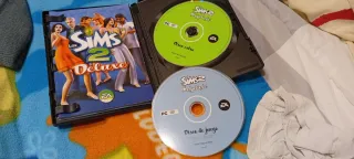 Los Sims 2 Megaluxe PC DVD