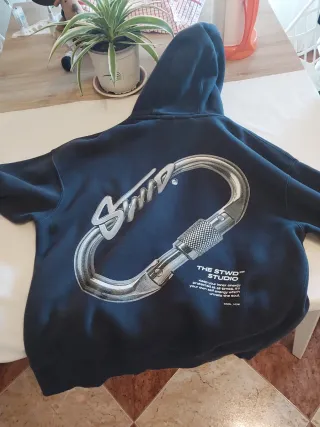 Sudadera  PULL&BEAR con capucha azul oscuro y logo