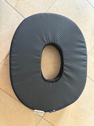 Cuscino medico per prostata nero