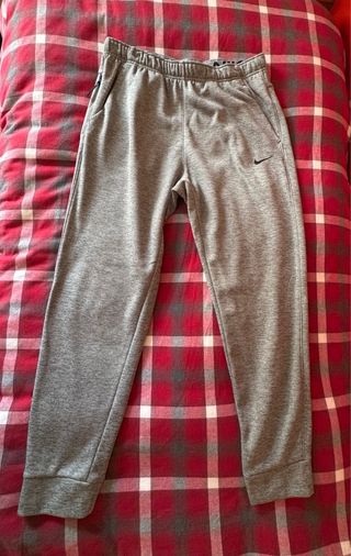 Nike Joggers Solo Swoosh Grises