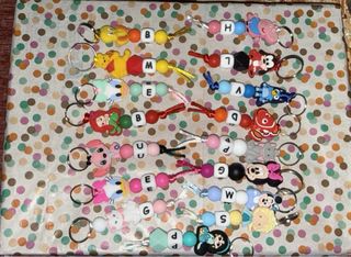 Lote de llaveros personalizados con nombres