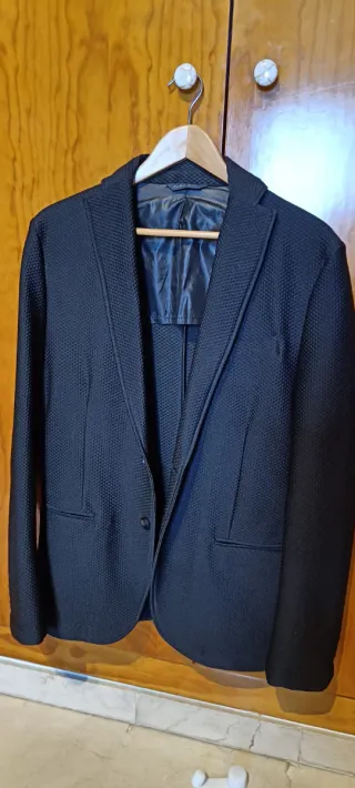 Chaqueta Zara Talla 52 Negra