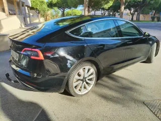 Tesla Model 3 2019