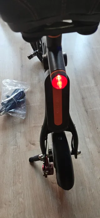 Bicicleta eléctrica plegable INMOTION P1