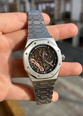 Liquidazione di spettacolari orologi