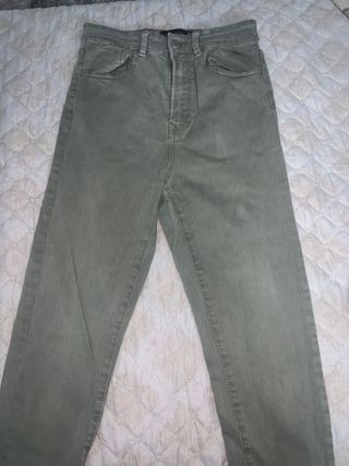 Pantalón Stradivarius Verde Talla 36
