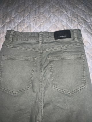 Pantalón Stradivarius Verde Talla 36