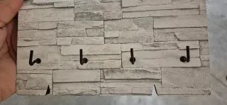 Appendichiavi effetto pietra