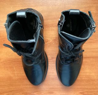 Botines Caramelo Negros T. 39