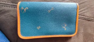 Cartera de piel petusco