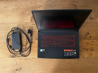 MSI GF63 Thin 9SC Portátil Negro