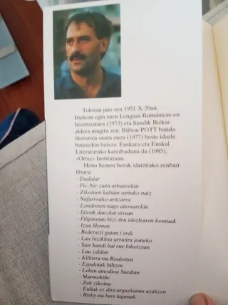 Kaliforniako neskak (Ekin) (Basque Edition)