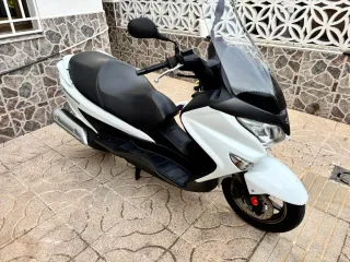 Suzuki Burgman 125 2015