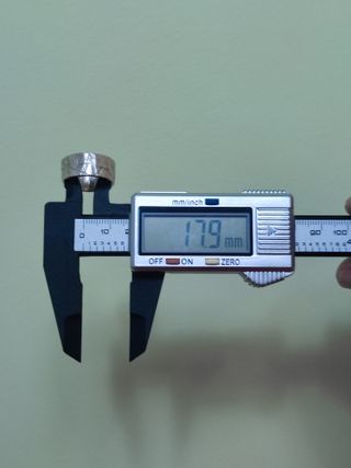 Anillo artesanal de plata de ley - trazos