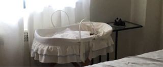 Cuna Moisés con Soporte y Ropa