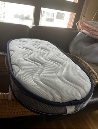 Cuna Moisés con Soporte y Ropa