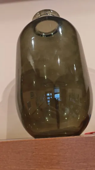 Jarrón de cristal verde botella