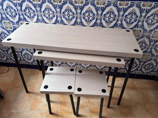 Mesa nido Ikea con 2 taburetes