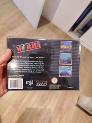 Cartuccia sigillata Worms Limited Run per SNES