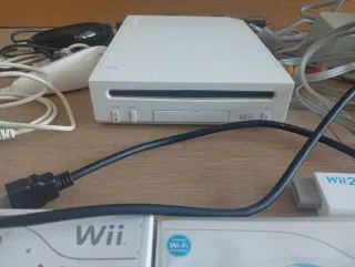 Consola Wii + accessori e giochi