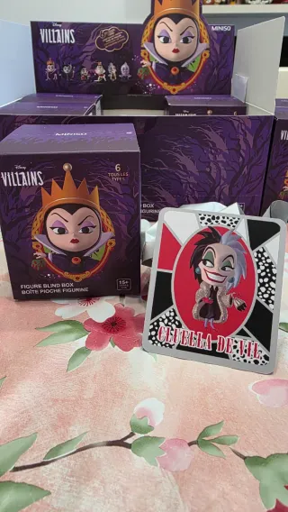 Miniso Disney Villains Crudelia De Mon Blind Box