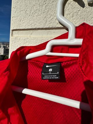 Chaqueta Nike Vintage Roja y Negra