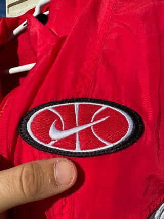 Chaqueta Nike Vintage Roja y Negra