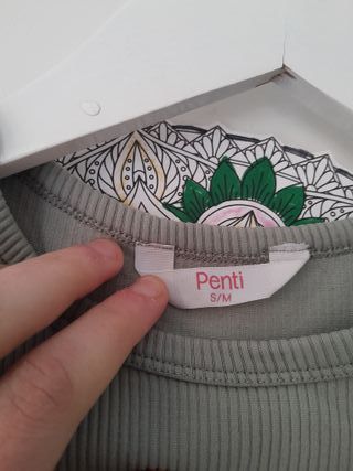 Top verde sin mangas