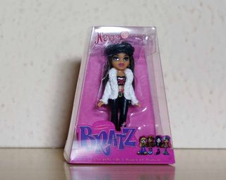 Scatola espositiva Mini Bratz - Nevra e Sasha