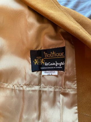 Chaqueta ante marrón con cinturón