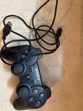 PS3 con 2 controller e giochi