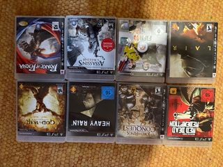 PS3 con 2 controller e giochi