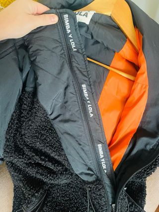 Abrigo Bimba y Lola negro