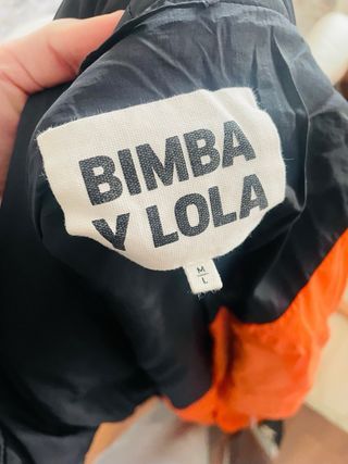 Abrigo Bimba y Lola negro