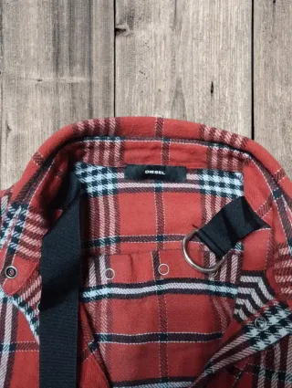 Camicia Diesel stile grunge taglia M