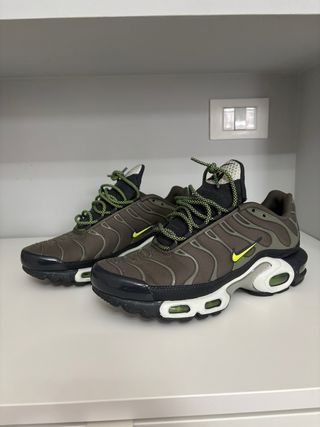 Nike TN Air Max Plus Verde Oliva