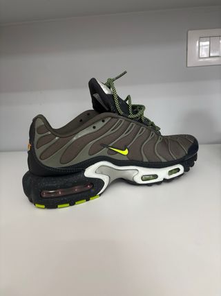 Nike TN Air Max Plus Verde Oliva