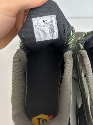 Nike TN Air Max Plus Verde Oliva