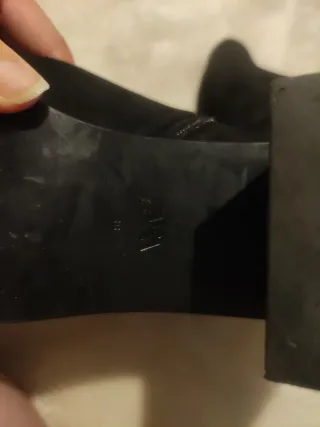 Botines   zara negros tacón 38